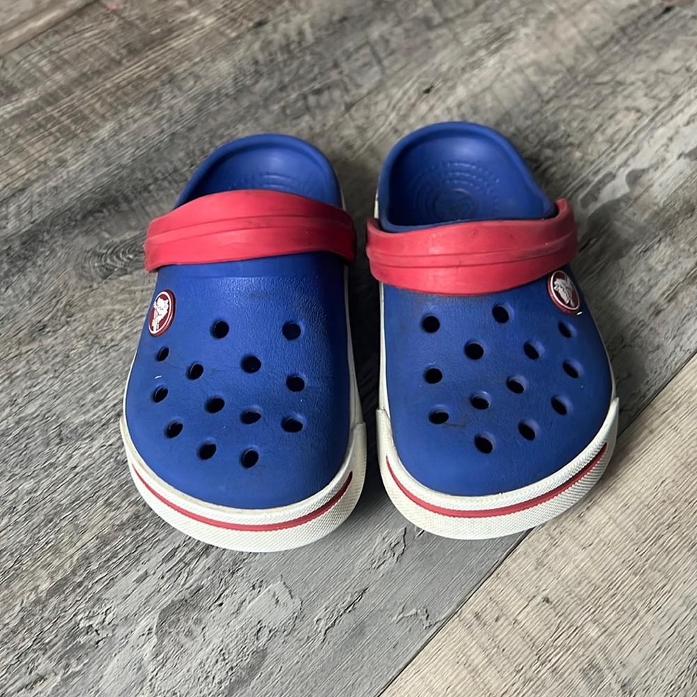Kids crocs